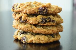 Jumbo Oatmeal Raisin Cookie